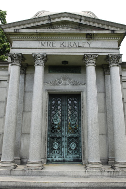 entrance to Imre Kiralfy Memorial