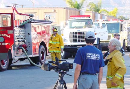 Video guys - Pasadena Engine and a Burbank Water Tender