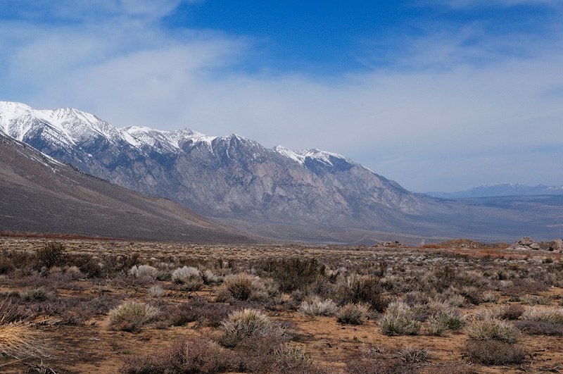 view down from the edge of the Sierra mountains and desert